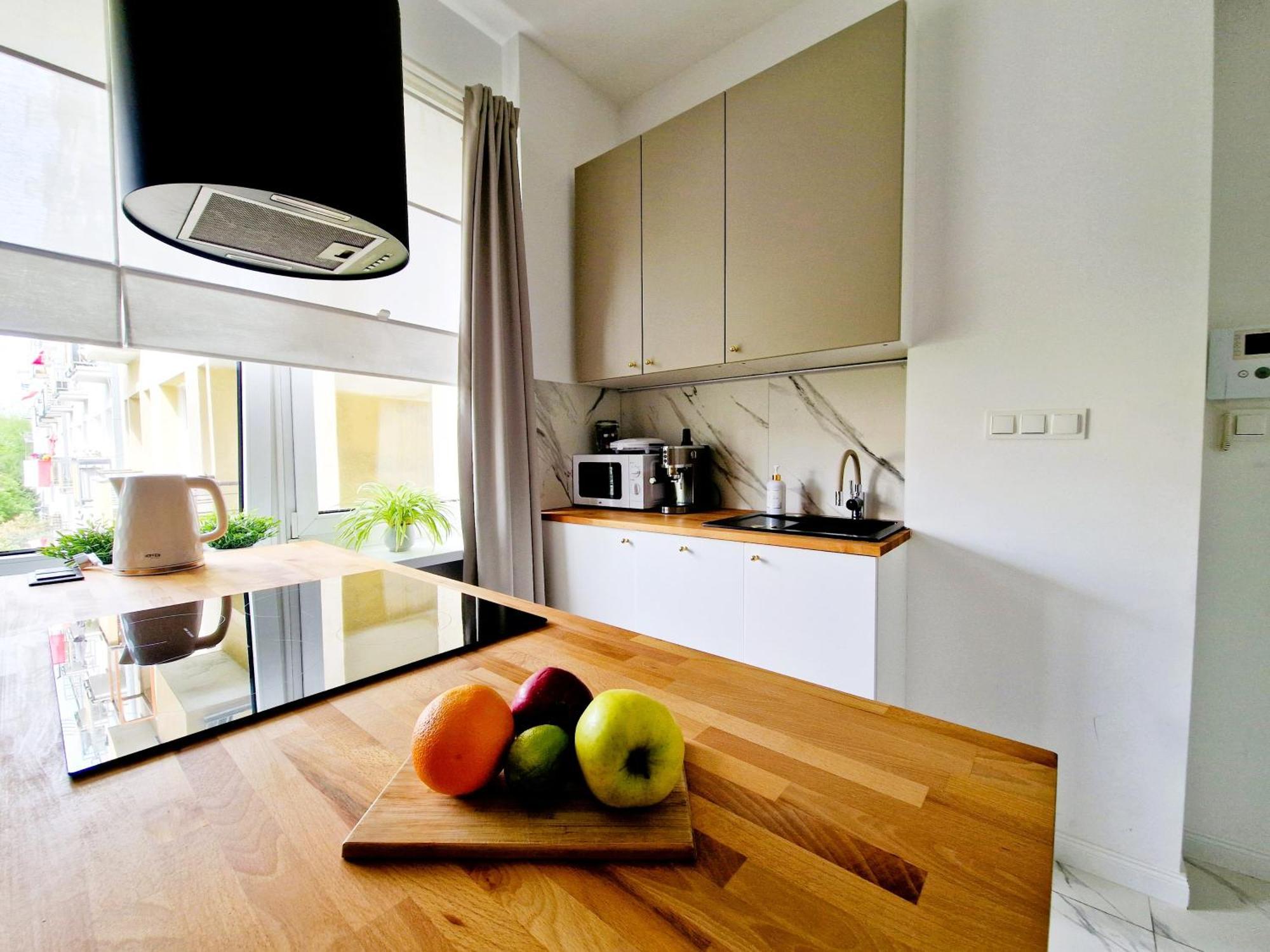 J&W Apartments Grojecka Glam Flat Warschau Buitenkant foto