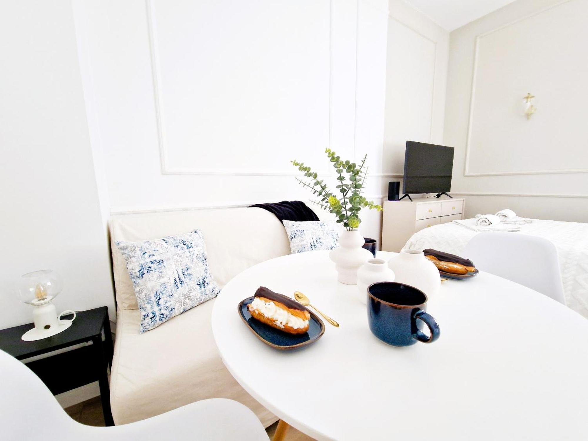 J&W Apartments Grojecka Glam Flat Warschau Buitenkant foto